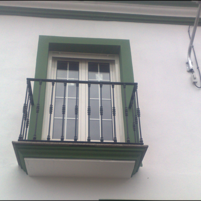 Rejas, balcones, verjas y puertas