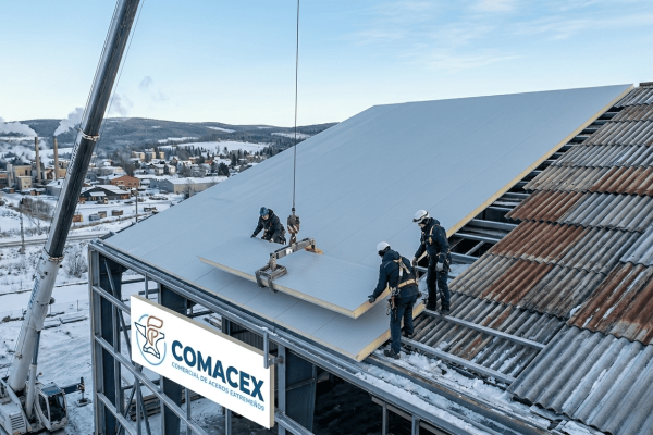 ¿Es el invierno el mejor momento para instalar panel sándwich?