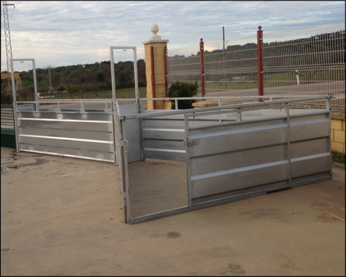 0600000_POR_mangada_porcino_galva_corral_500x400